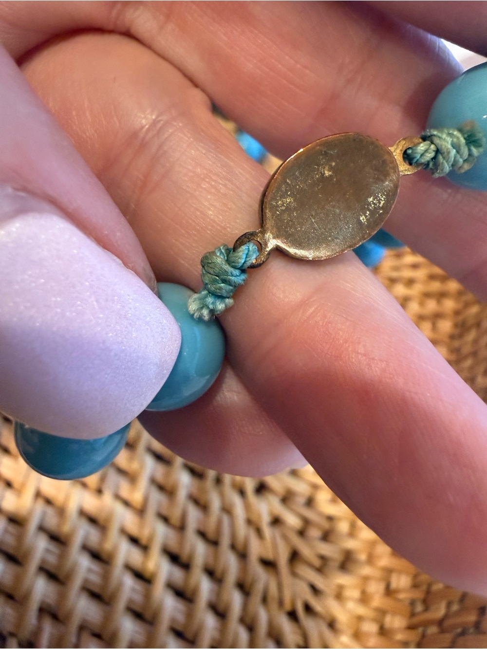 Vintage teal blue glass beads - Picture 4 of 11